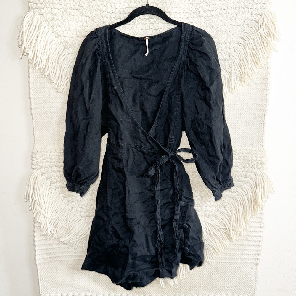 FREE PEOPLE black linen puff sleeve Carino wrap mini dress XS